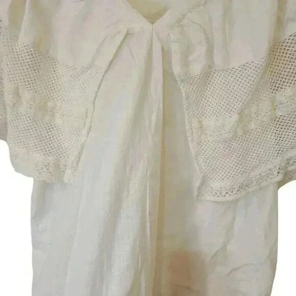 Old Navy Women's Cream Cotton Crochet Lace Flutter Sleeve Swing Top - Picture 7 of 13